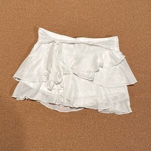 Small Asymmetrical Multilayer Skort